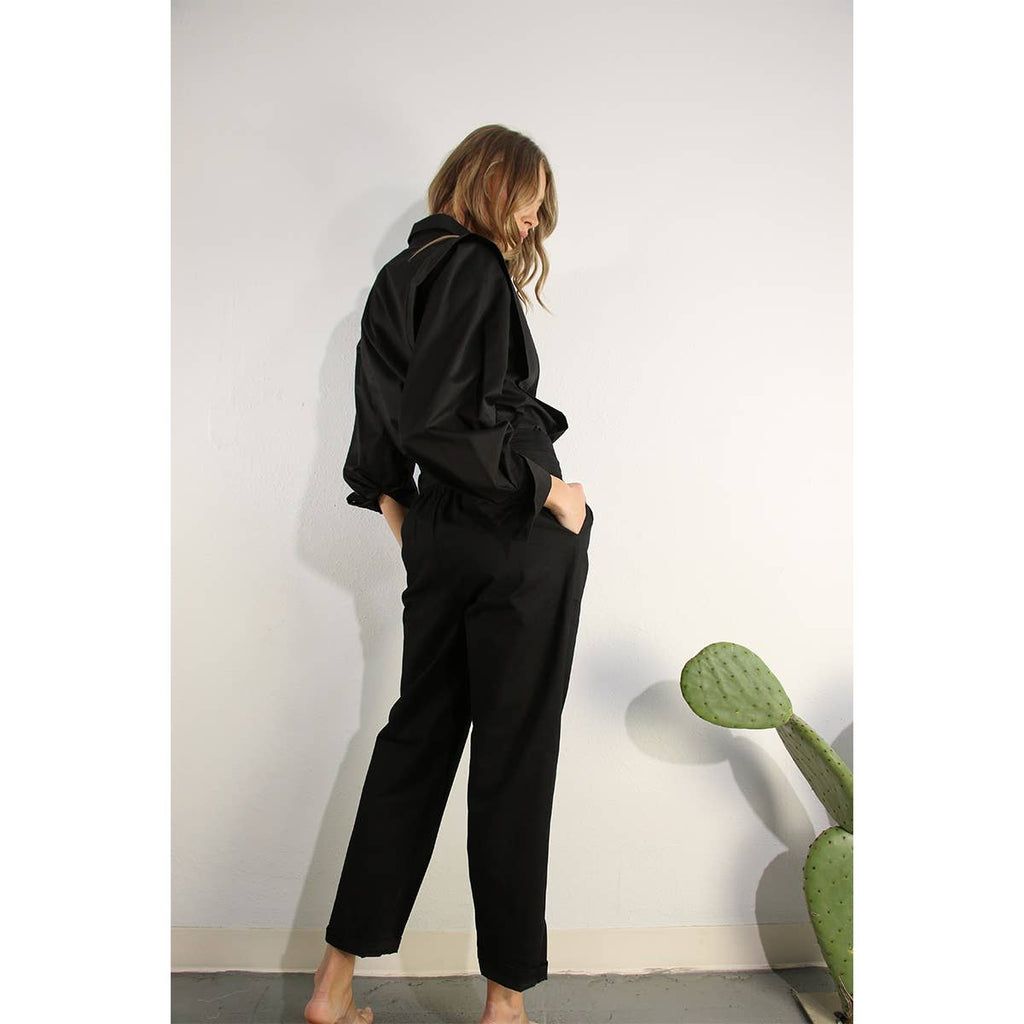 Structured High-Waist Belted Black Pants
