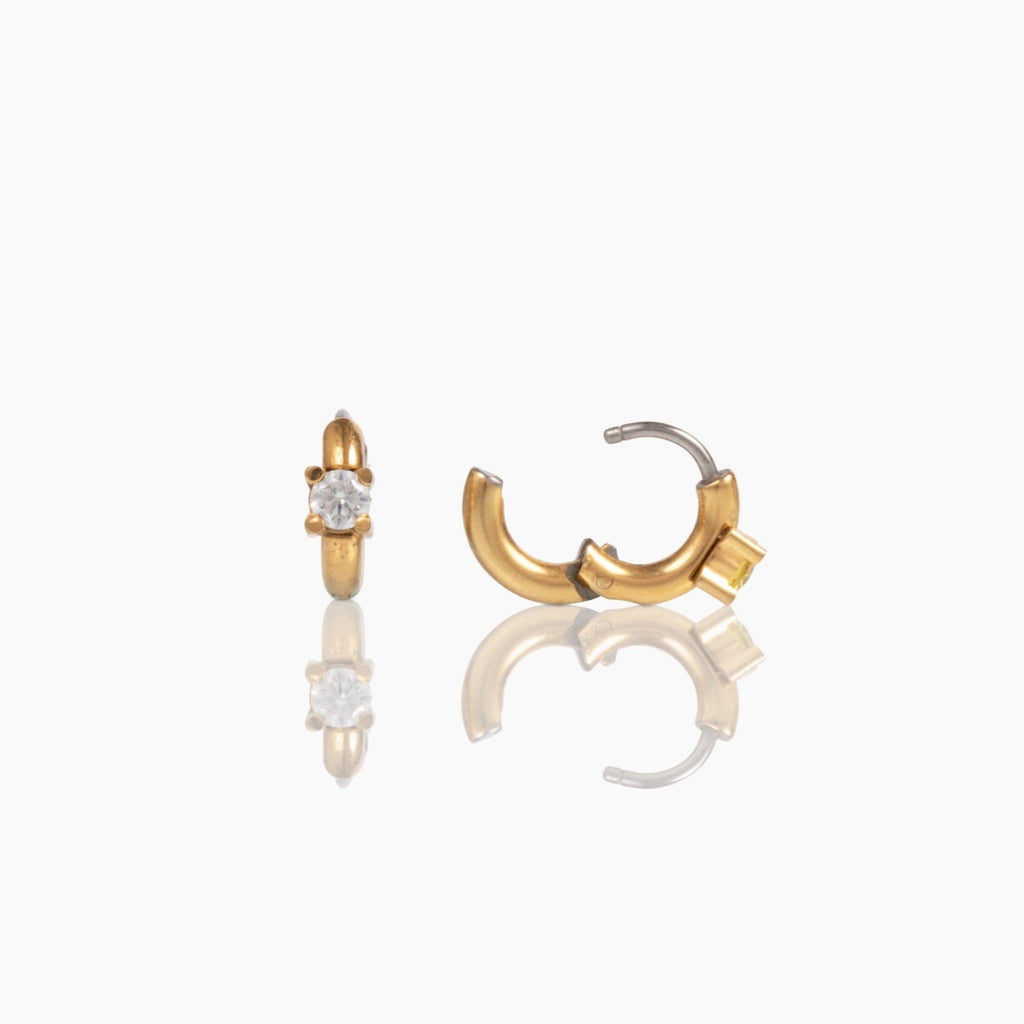 Single Finn Huggie Hoop Earring