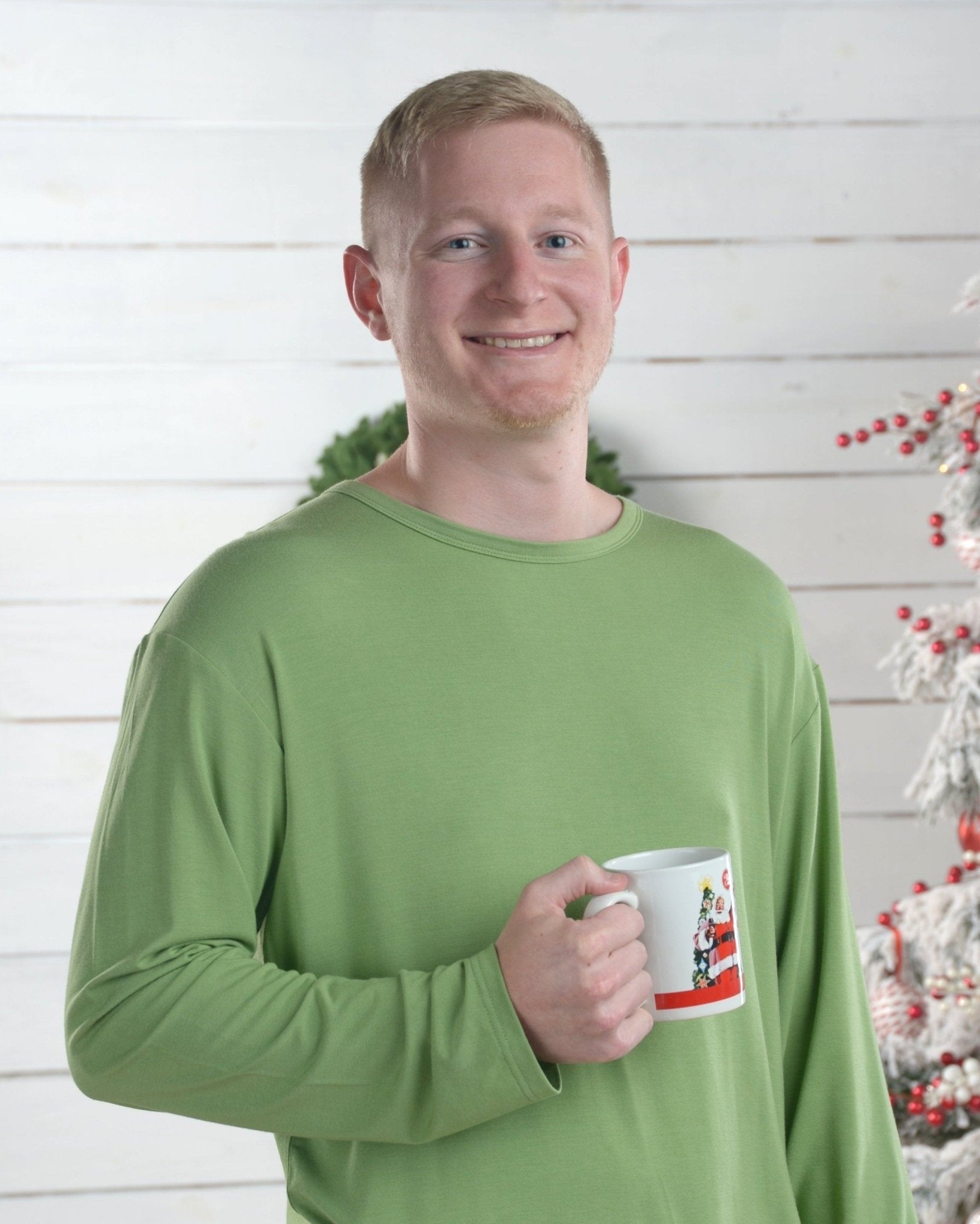 Adult Men's Bamboo Pajamas in Green