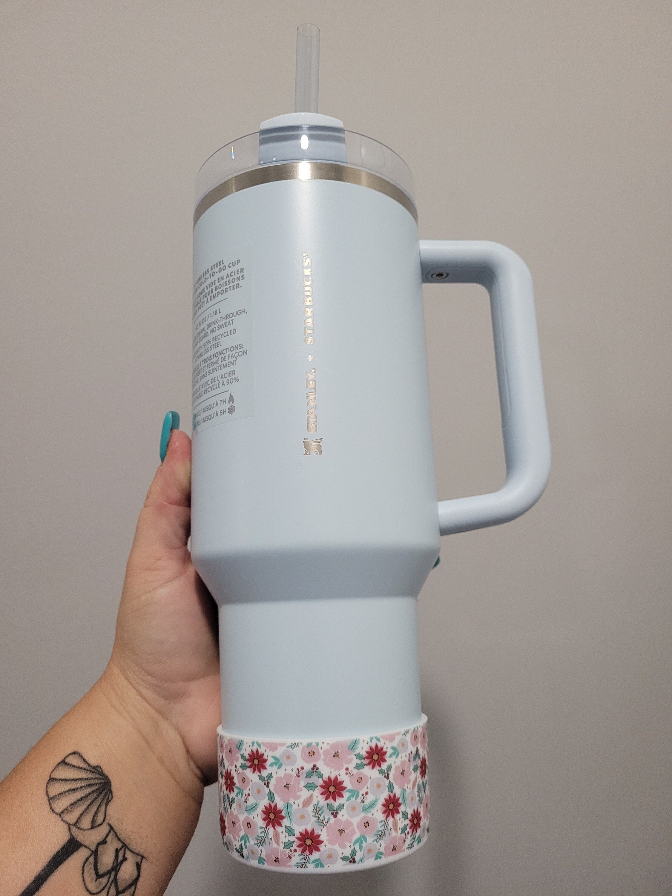 Christmas Blooms Silicone Boot Bumper Sleeve