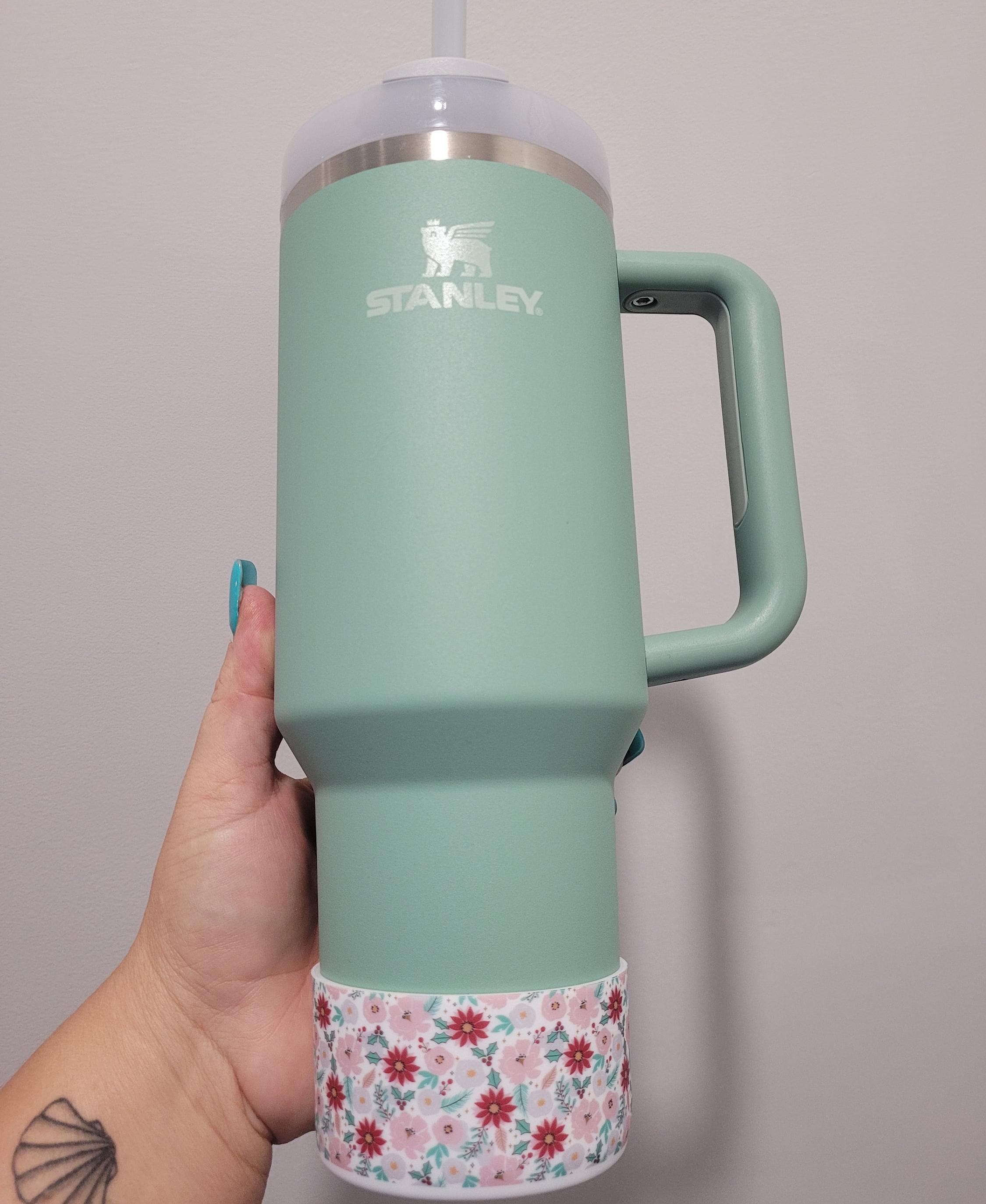 Christmas Blooms Silicone Boot Bumper Sleeve