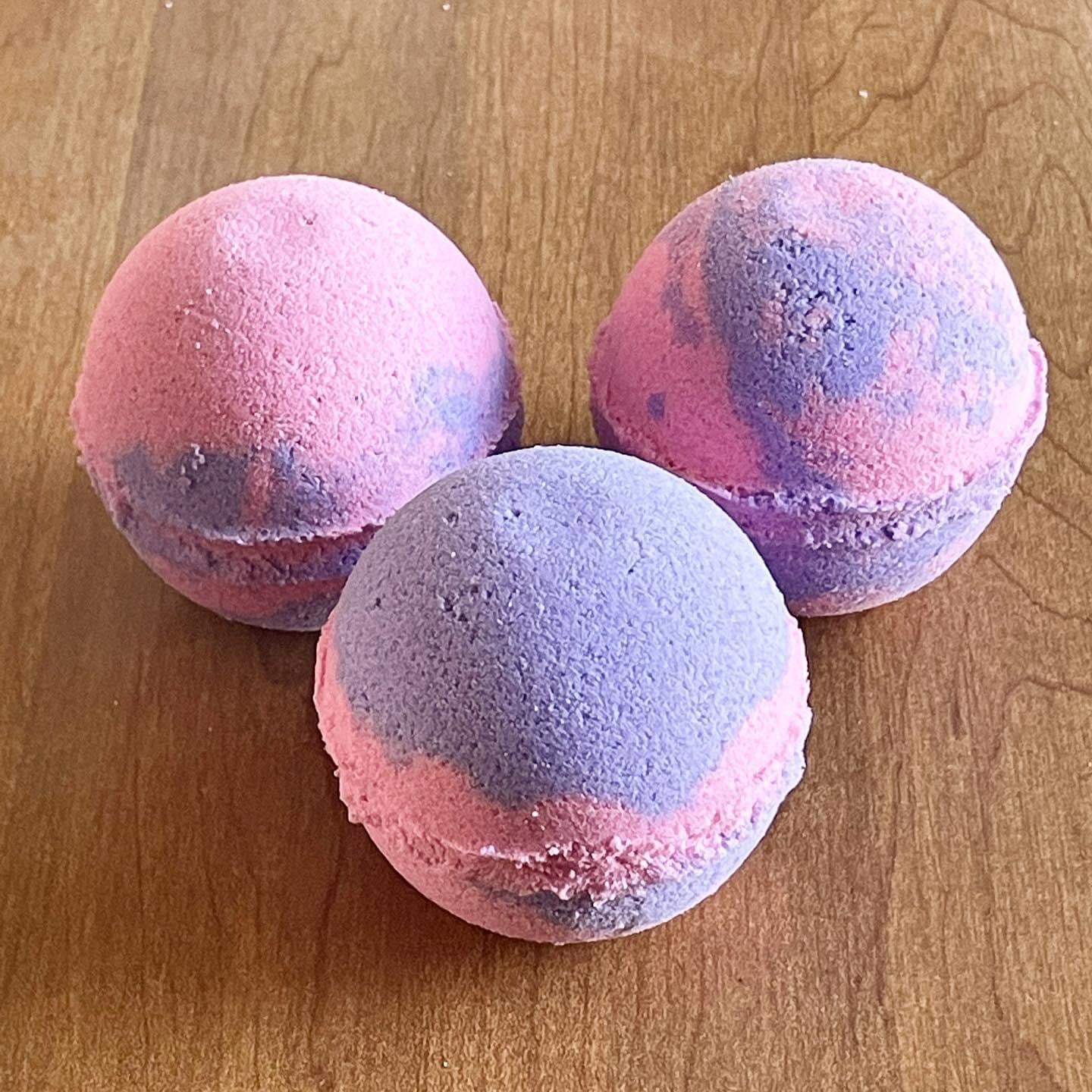 BATH BOMB