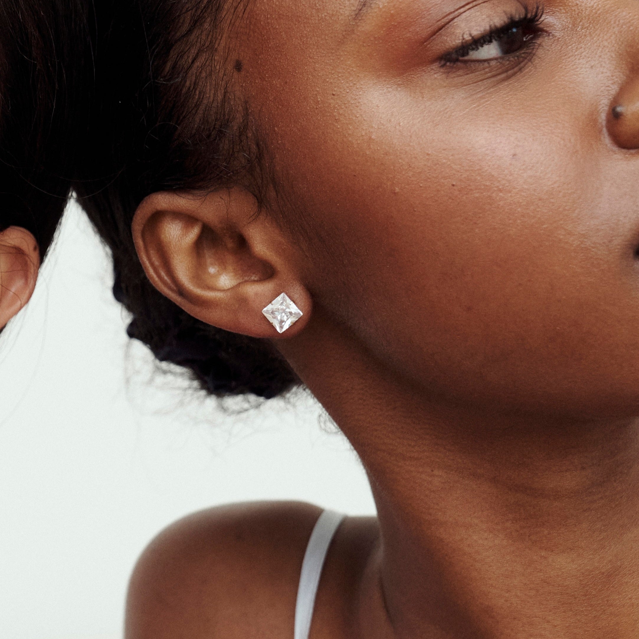 Isabelle Stud Earrings