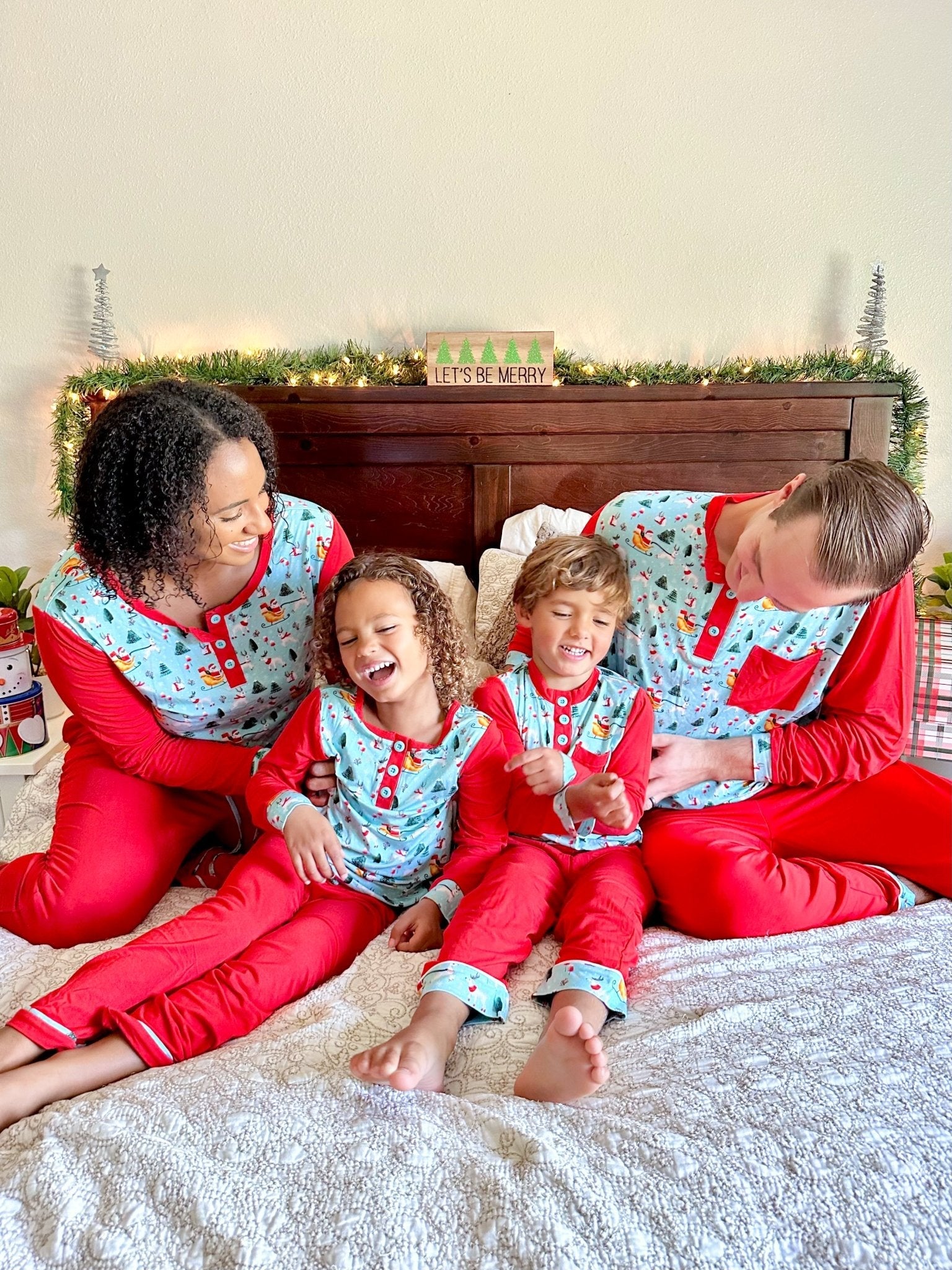 Men's Light Santa Bamboo Holiday Pajamas