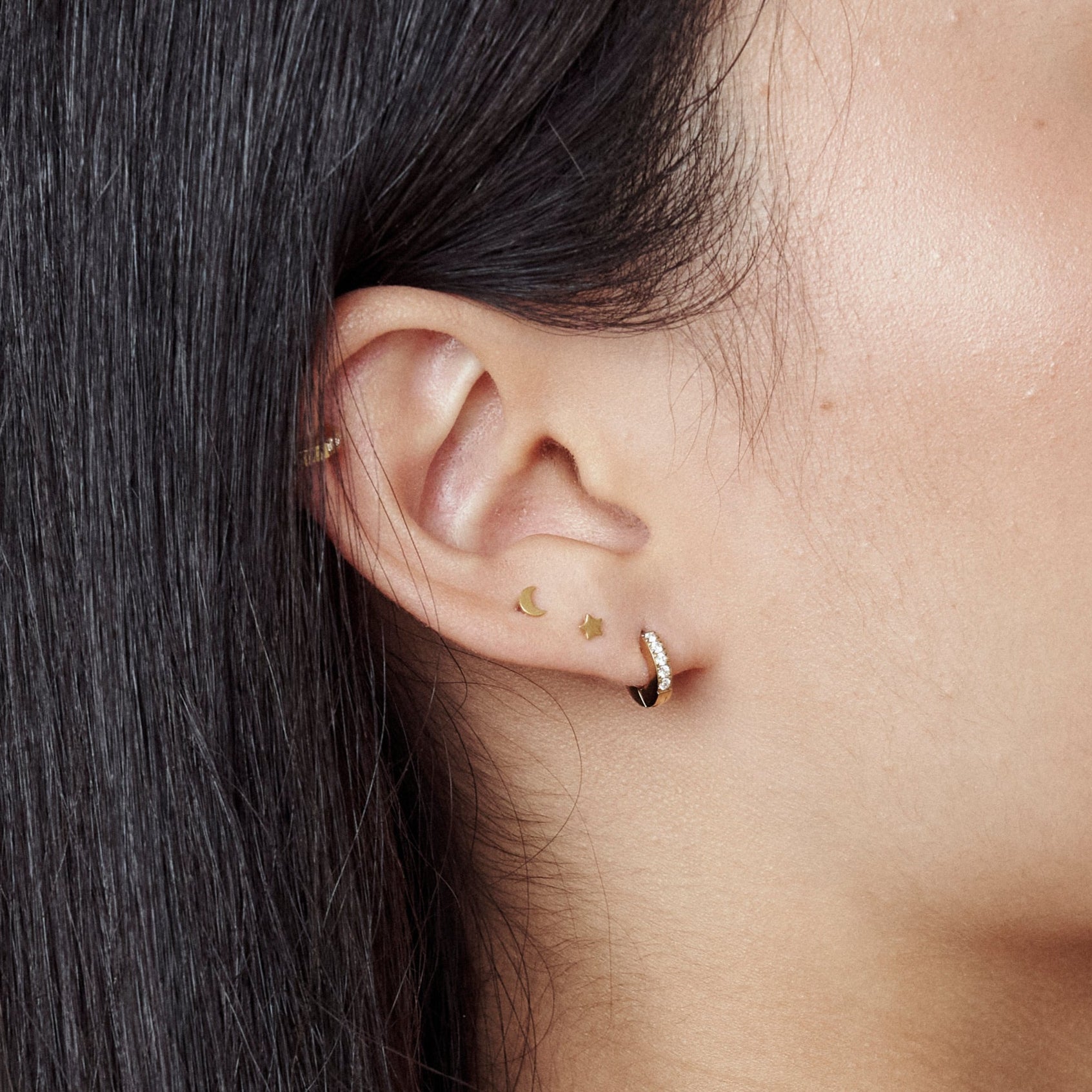Single Ocean Ave Huggie Hoop Earring