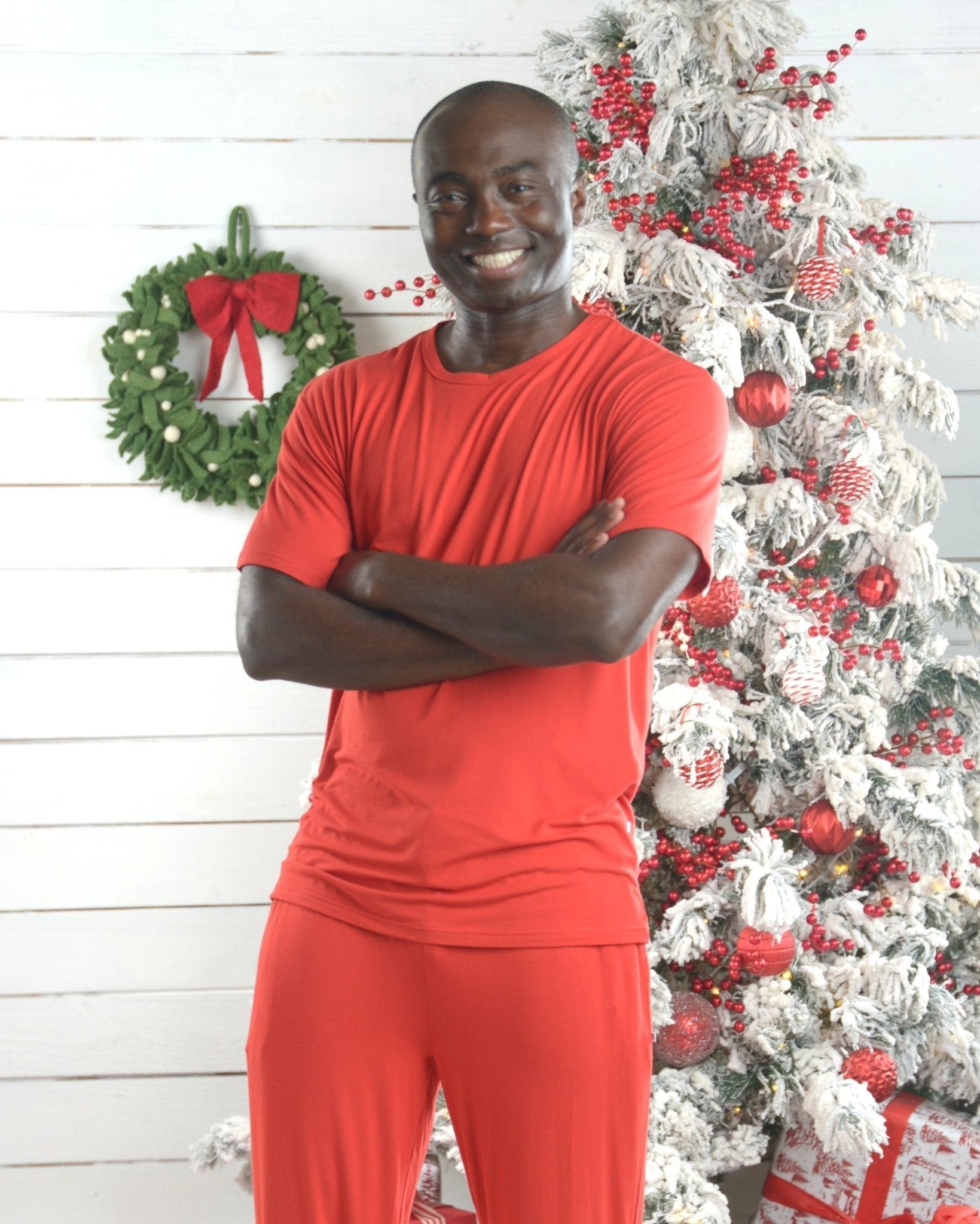 Adult Men's Bamboo Pajamas in Red