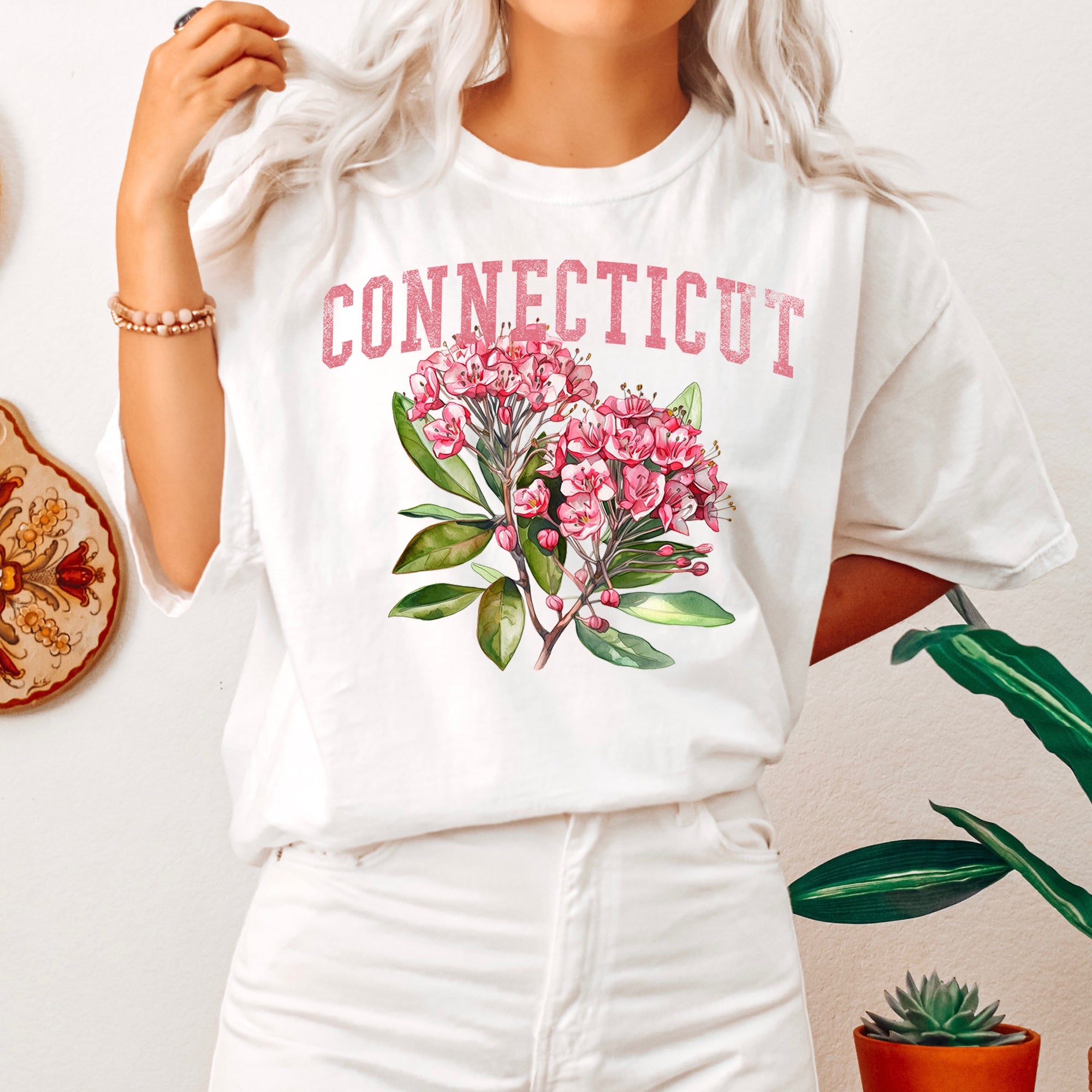 Connecticut State Flower Comfort Colors Tshirt